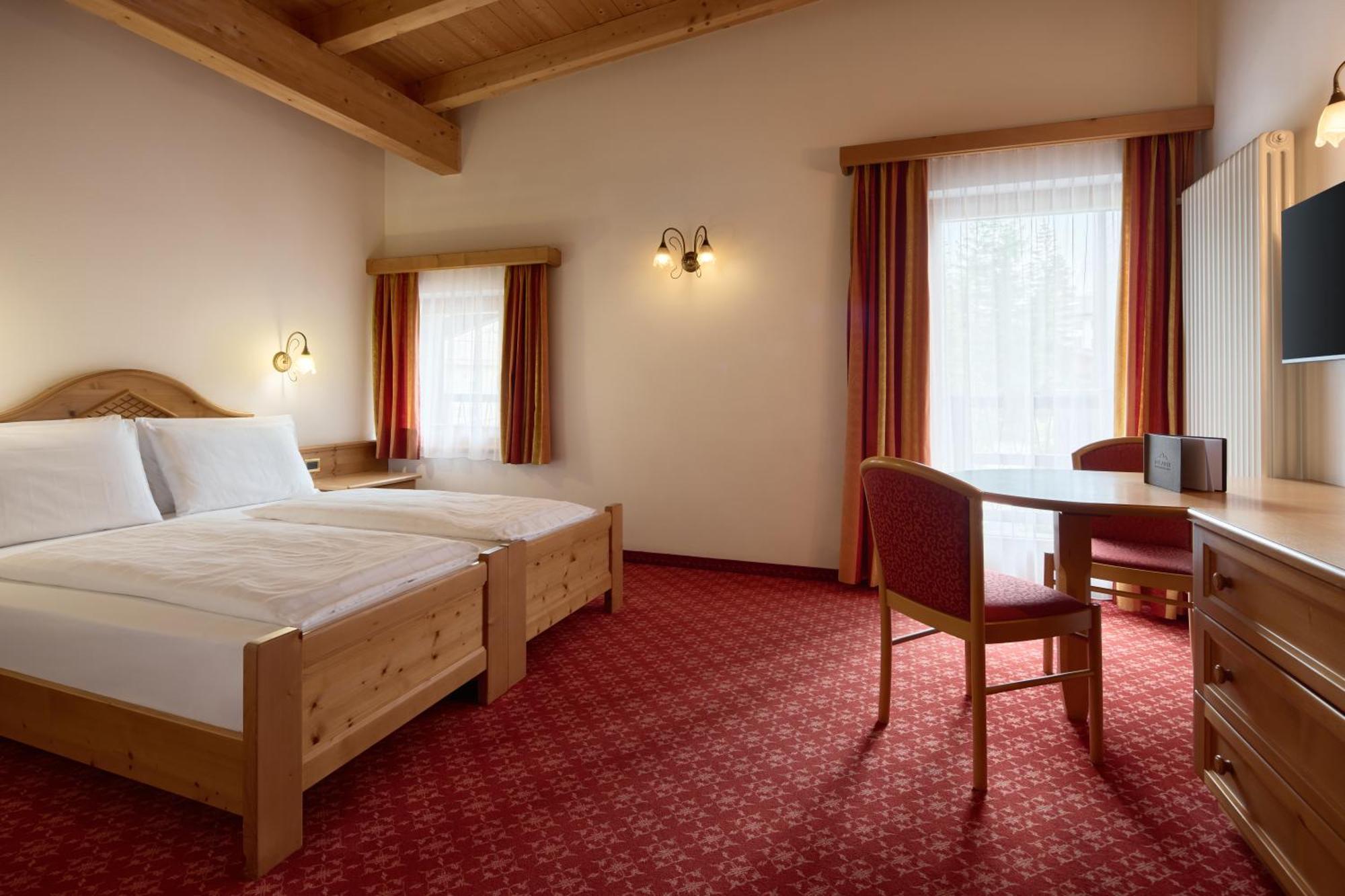 Hotel Des Alpes La Villa  Bilik gambar